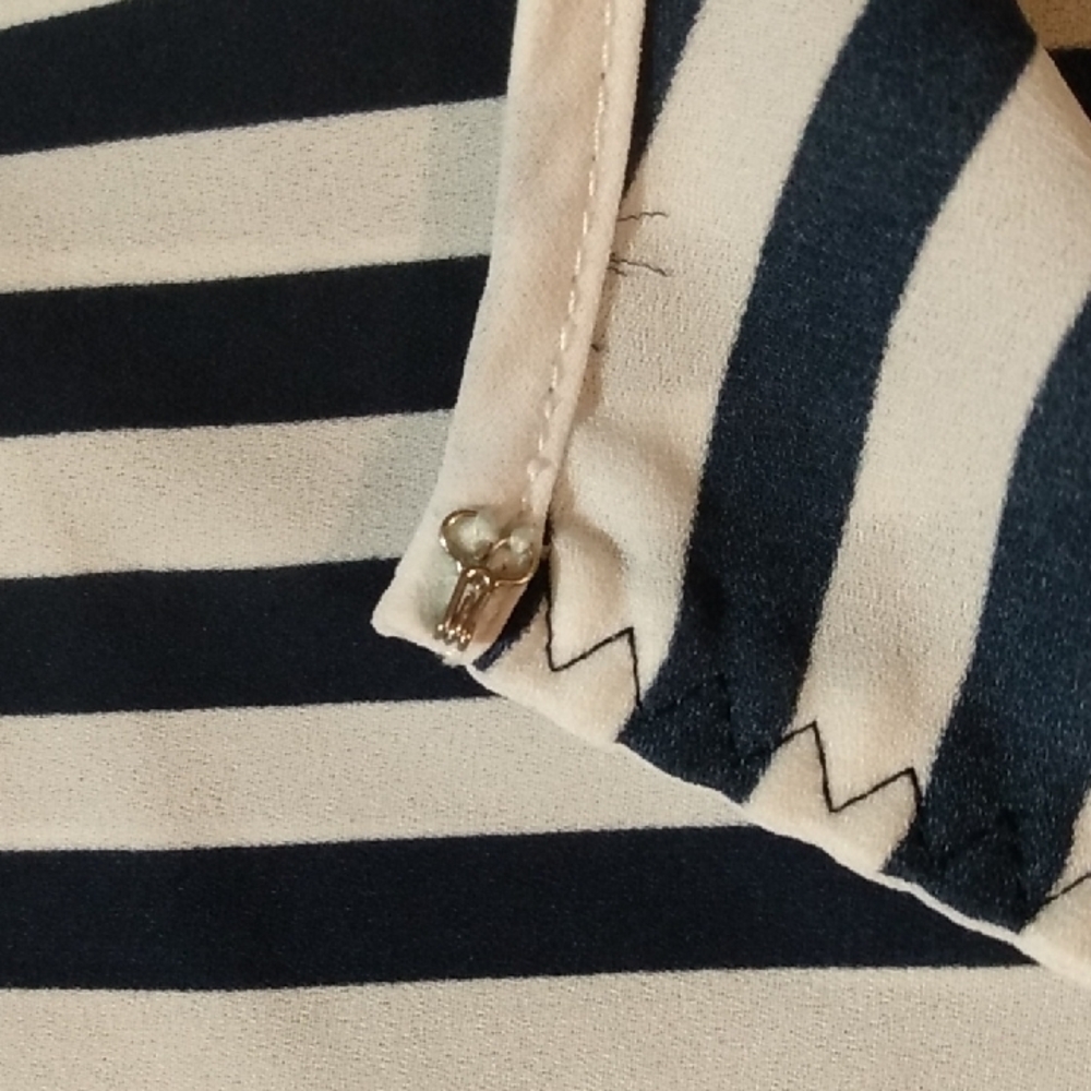 Nautica Striped Sleeveless Top in Navy and White - Picture 4 of 6
